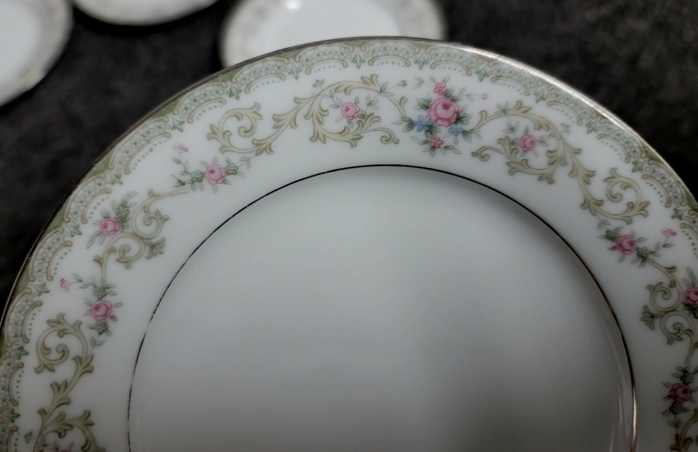 Set of 5 NORITAKE Vintage EDGEWOOD 5807 Bread PLATES 6.25"